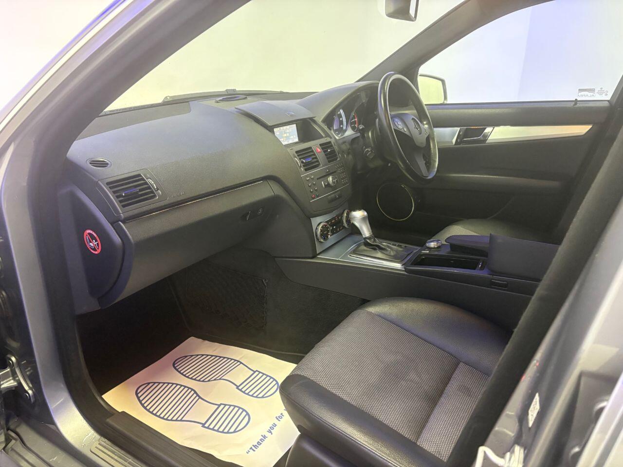 Used Mercedes-Benz C Class 2011 for sale - 77025298: Photo 16