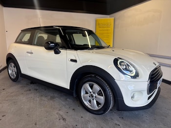 Used MINI Hatch 2020 for sale - 77892840: Photo