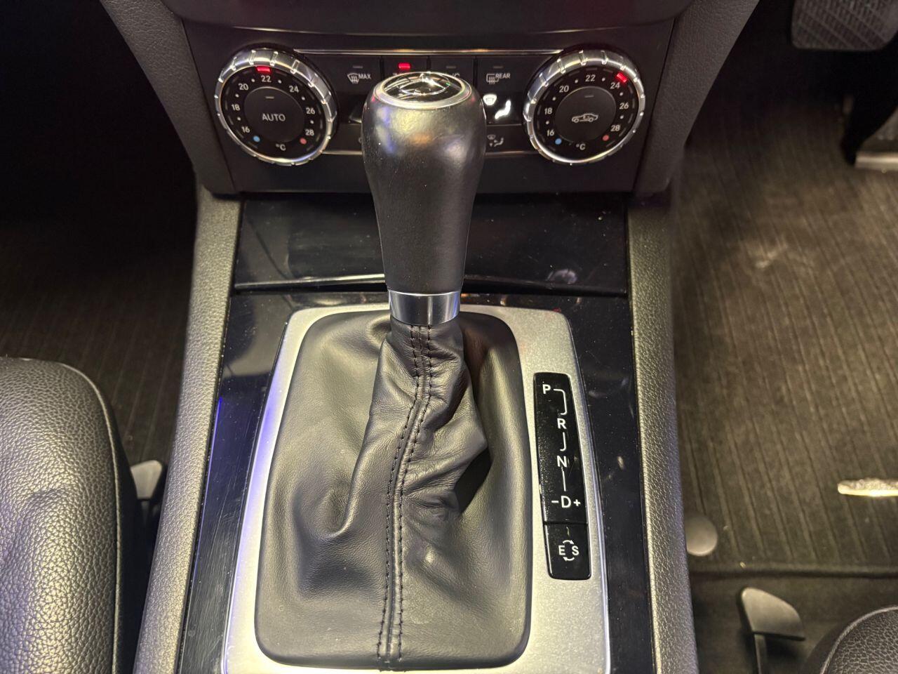 Used Mercedes-Benz C Class 2013 for sale - 77029277: Photo 20