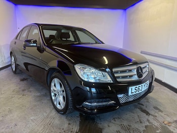 Used Mercedes-Benz C Class 2013 for sale - 77029277: Photo