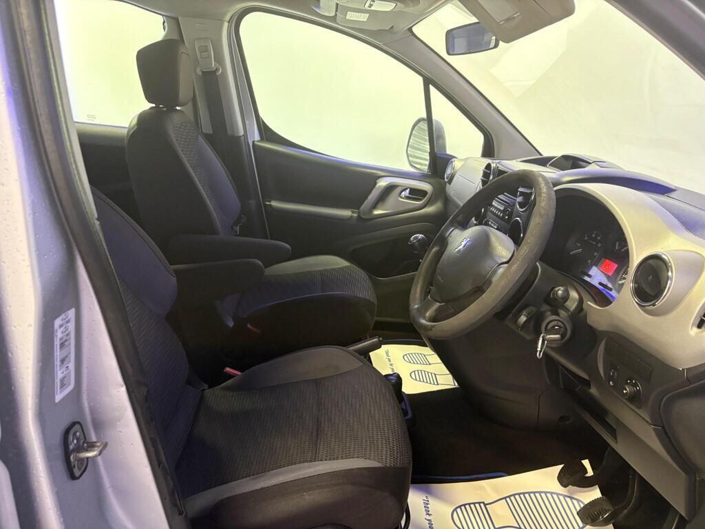 Used Peugeot Partner Tepee 2011 for sale - 77029842: Photo 12