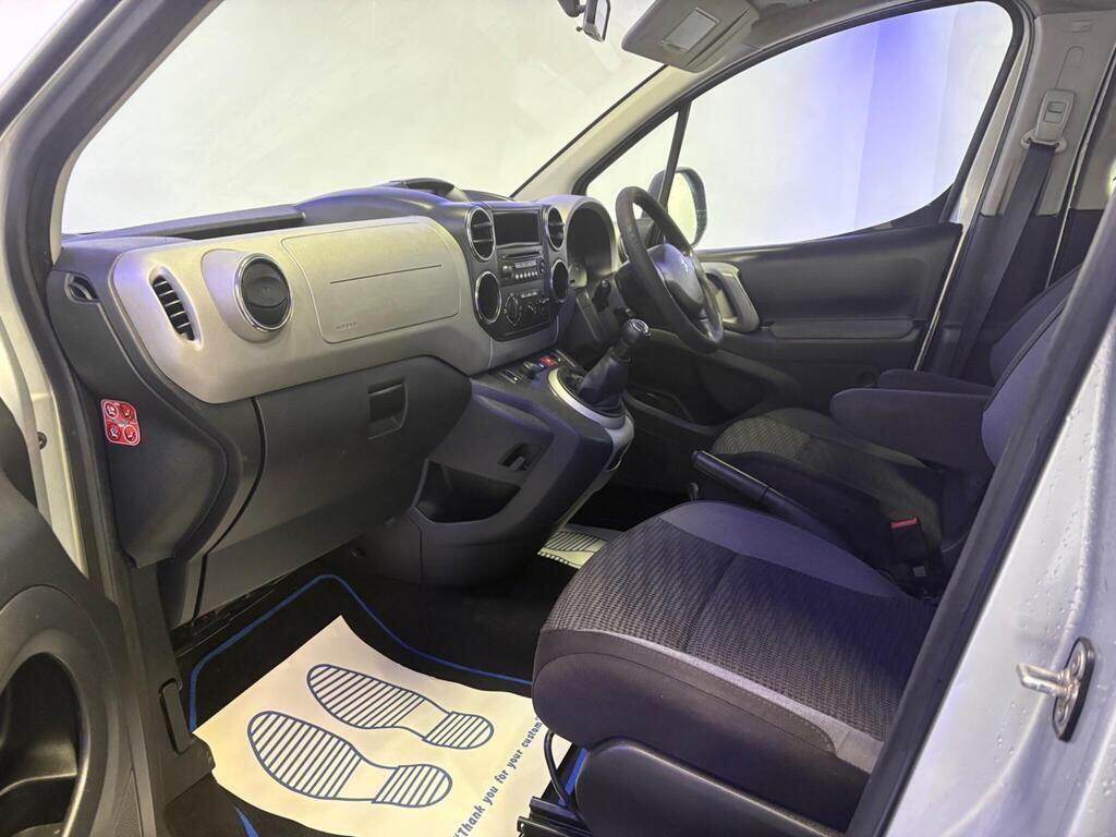 Used Peugeot Partner Tepee 2011 for sale - 77029842: Photo 16