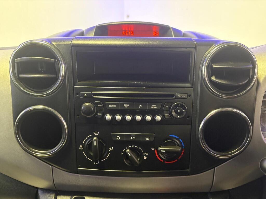 Used Peugeot Partner Tepee 2011 for sale - 77029842: Photo 20