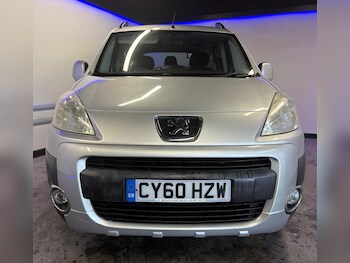 Used Peugeot Partner Tepee 2011 for sale - 77029842: Photo