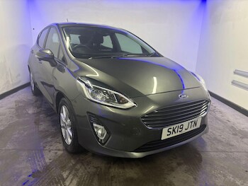 Used Ford Fiesta 2019 for sale - 77025303: Photo