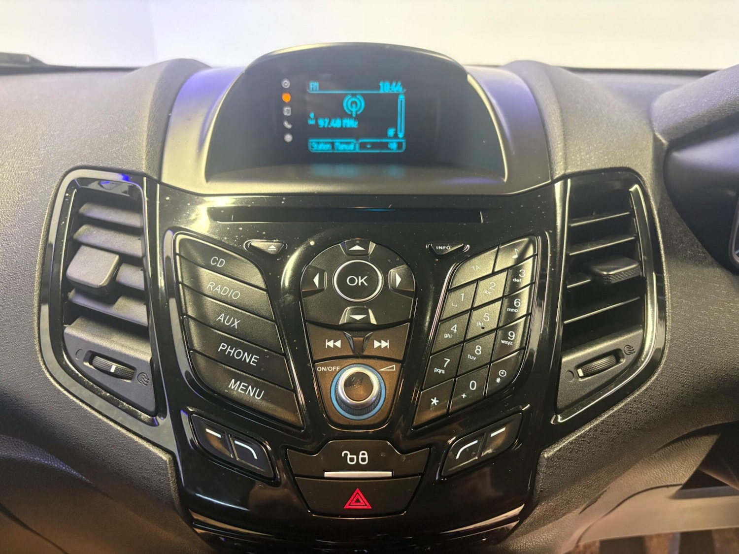 Used Ford Fiesta 2015 for sale - 77025287: Photo 14