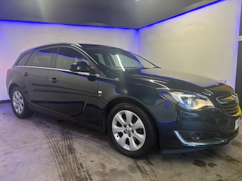 Used Vauxhall Insignia 2016 for sale - 77040922: Photo