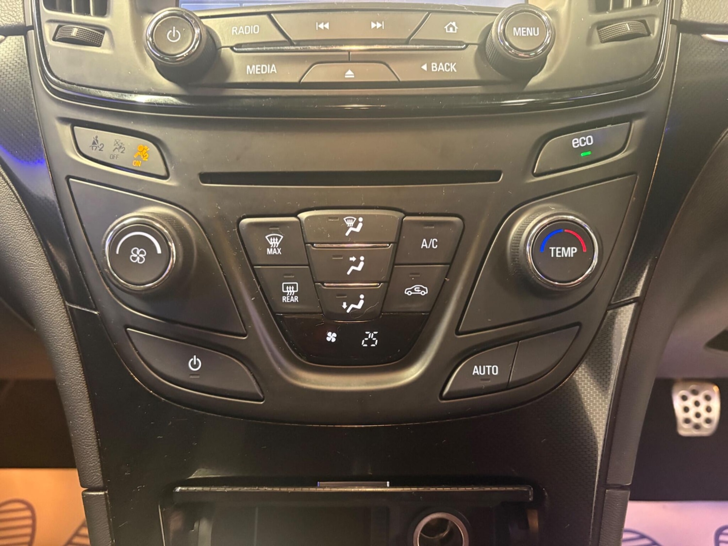 Used Vauxhall Insignia 2016 for sale - 77040922: Photo 20