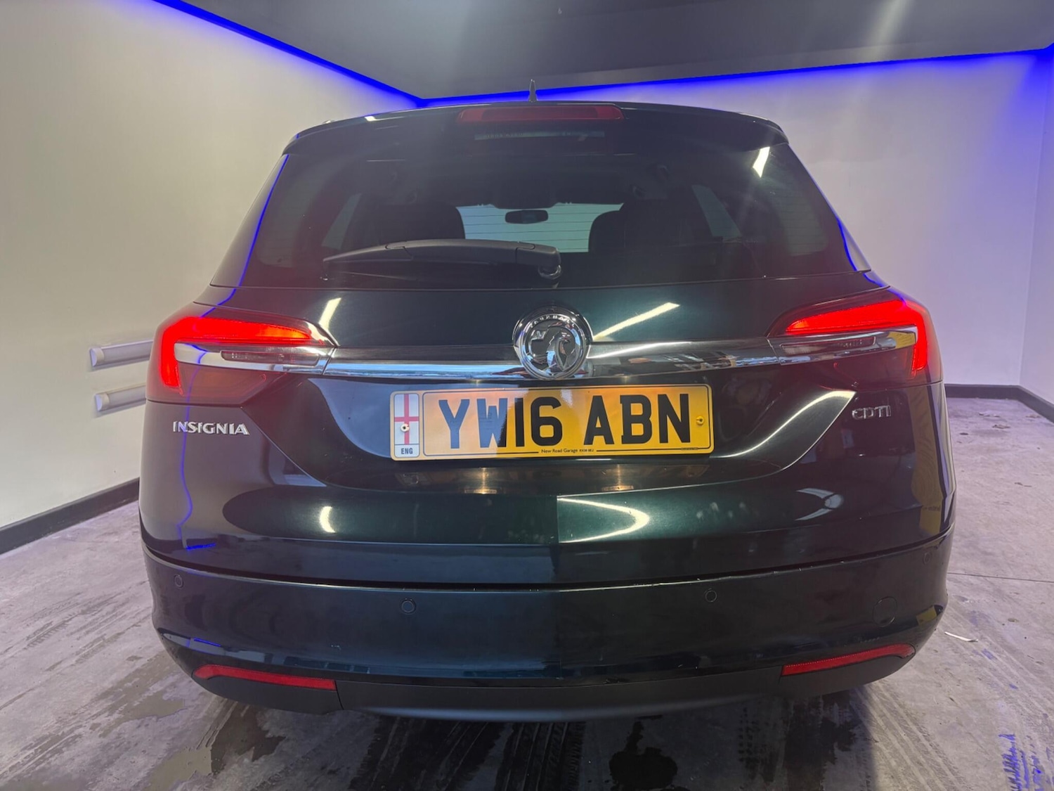 Used Vauxhall Insignia 2016 for sale - 77040922: Photo 9