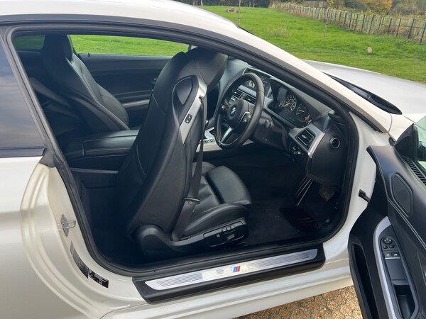 Used BMW 6 Series 2014 for sale - 76305841: Photo 25