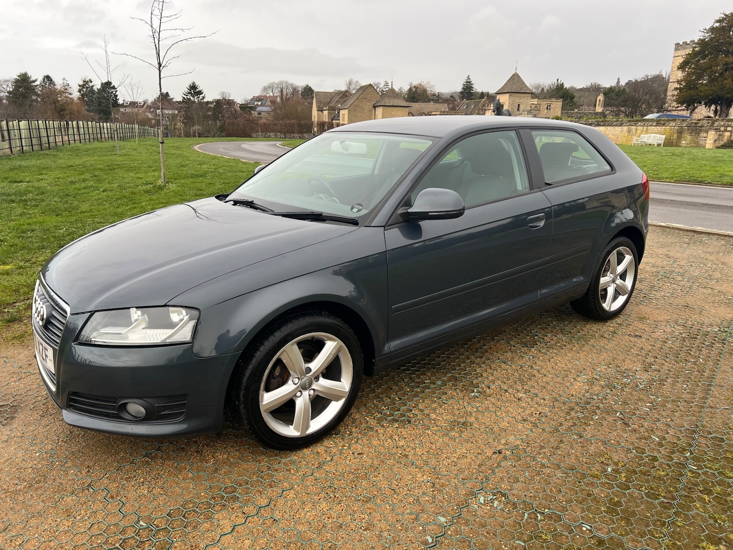 Used Audi A3 2010 for sale - 77189572: Photo 7