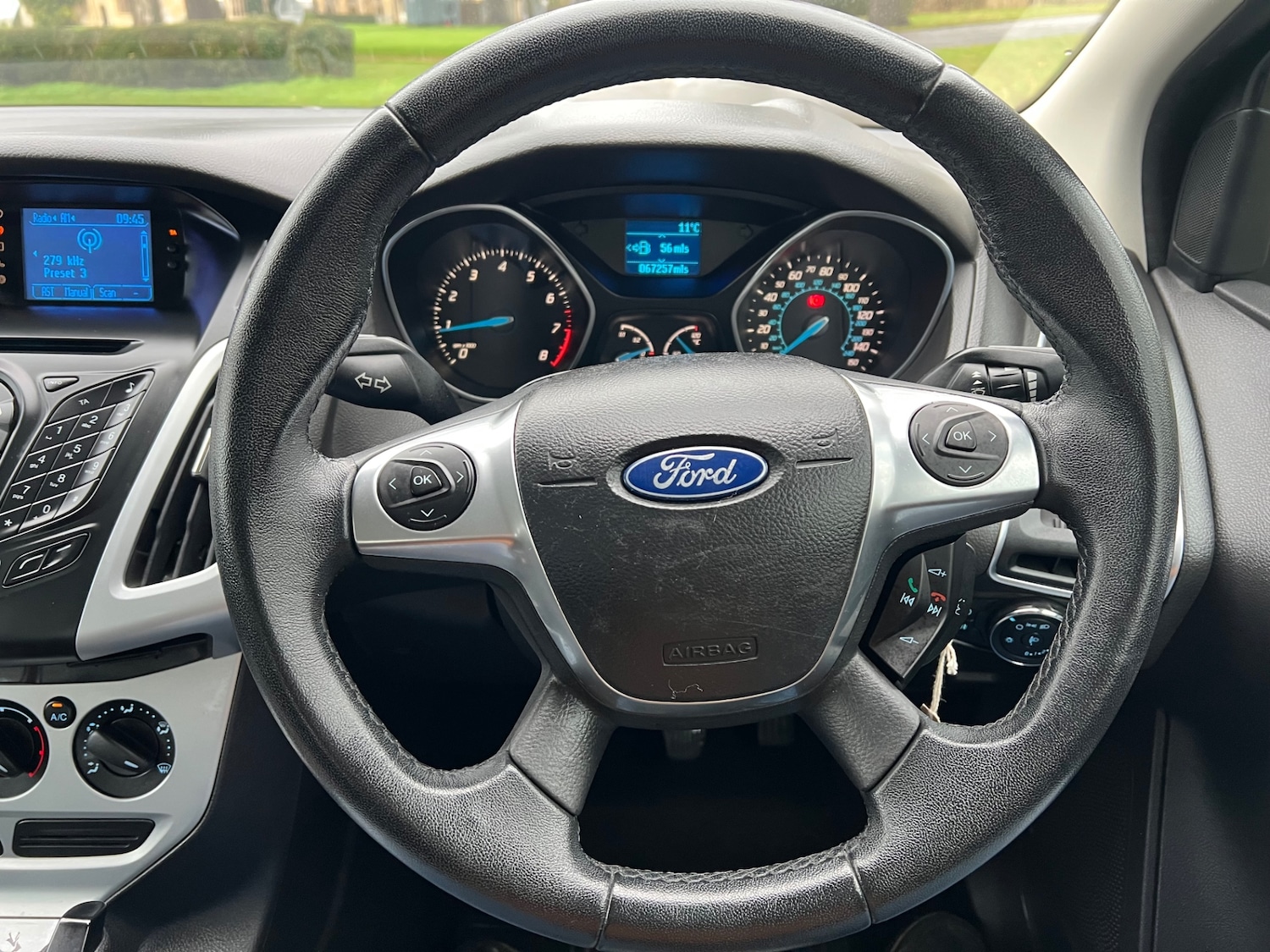 Used Ford Focus 2012 for sale - 76910981: Photo 27