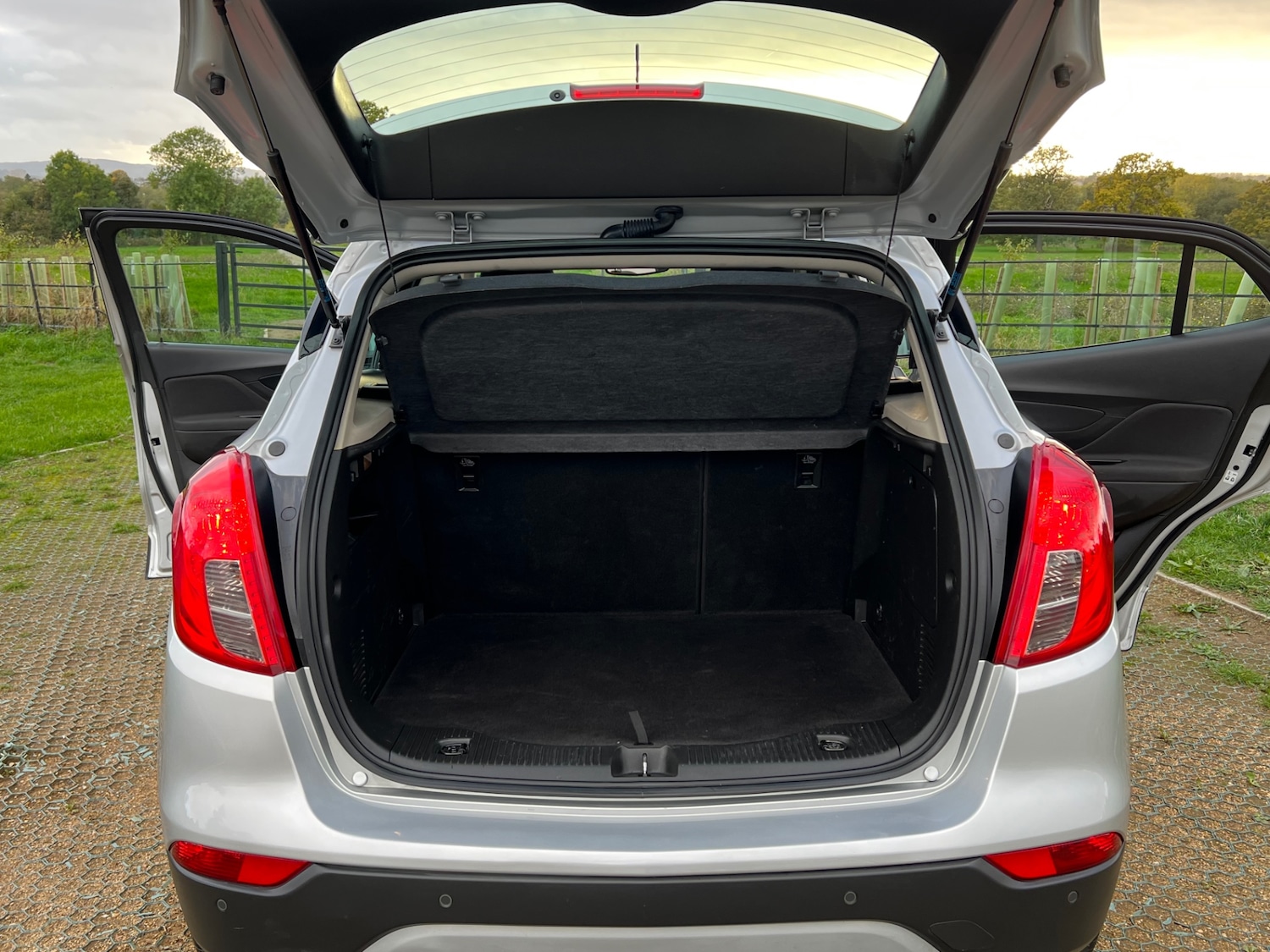 Used Vauxhall Mokka X 2018 for sale - 77465853: Photo 14