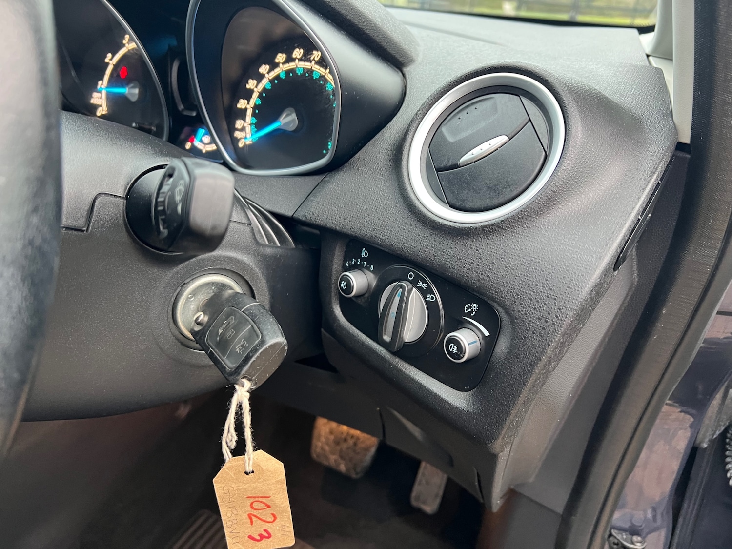 Used Ford Fiesta 2013 for sale - 77189629: Photo 20