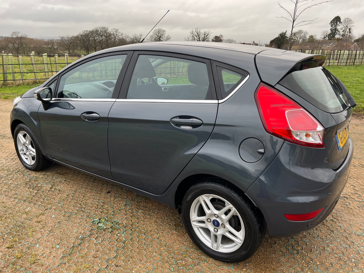 Used Ford Fiesta 2013 for sale - 77189629: Photo 6