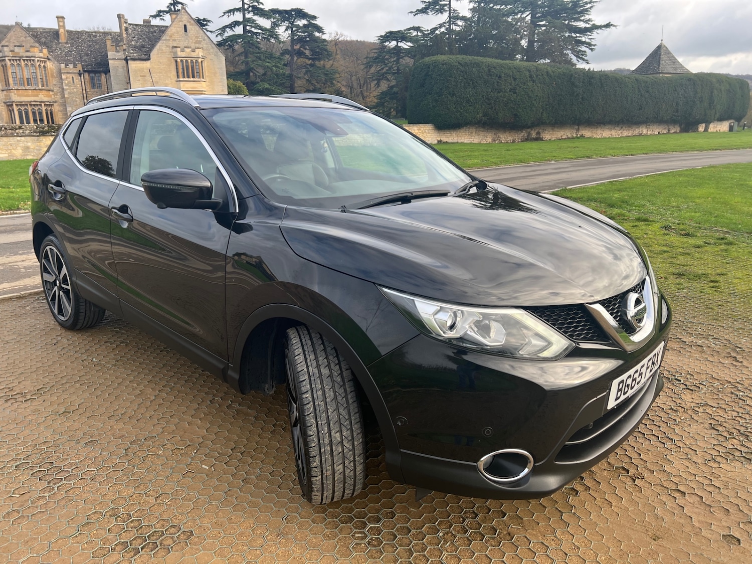 Used Nissan Qashqai 2015 for sale - 76627234: Photo 11