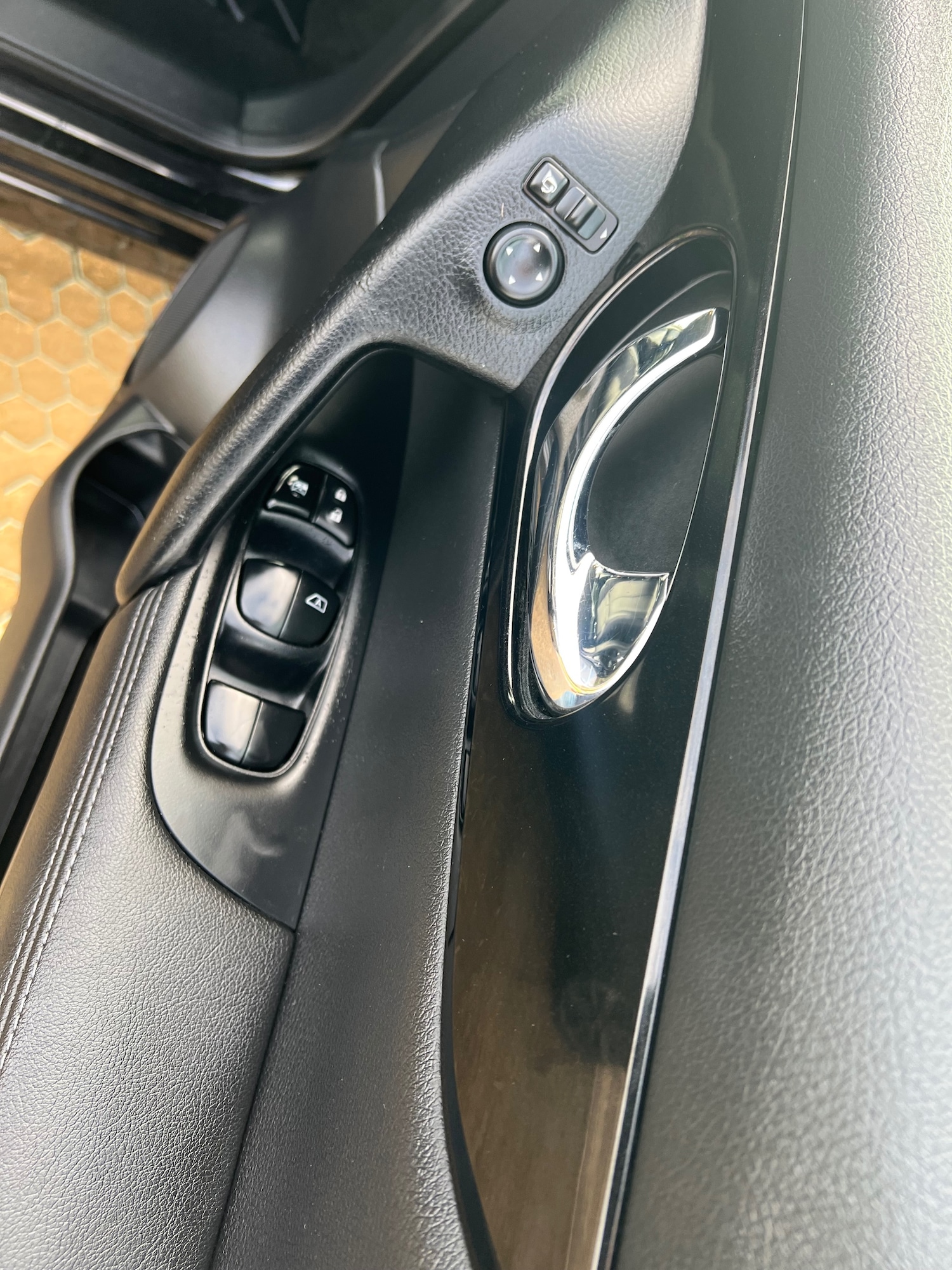 Used Nissan Qashqai 2015 for sale - 76627234: Photo 21