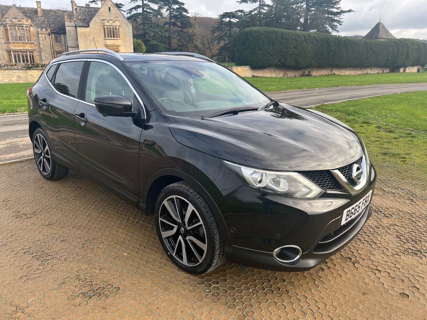 Used Nissan Qashqai 2015 for sale - 76746265: Photo 8
