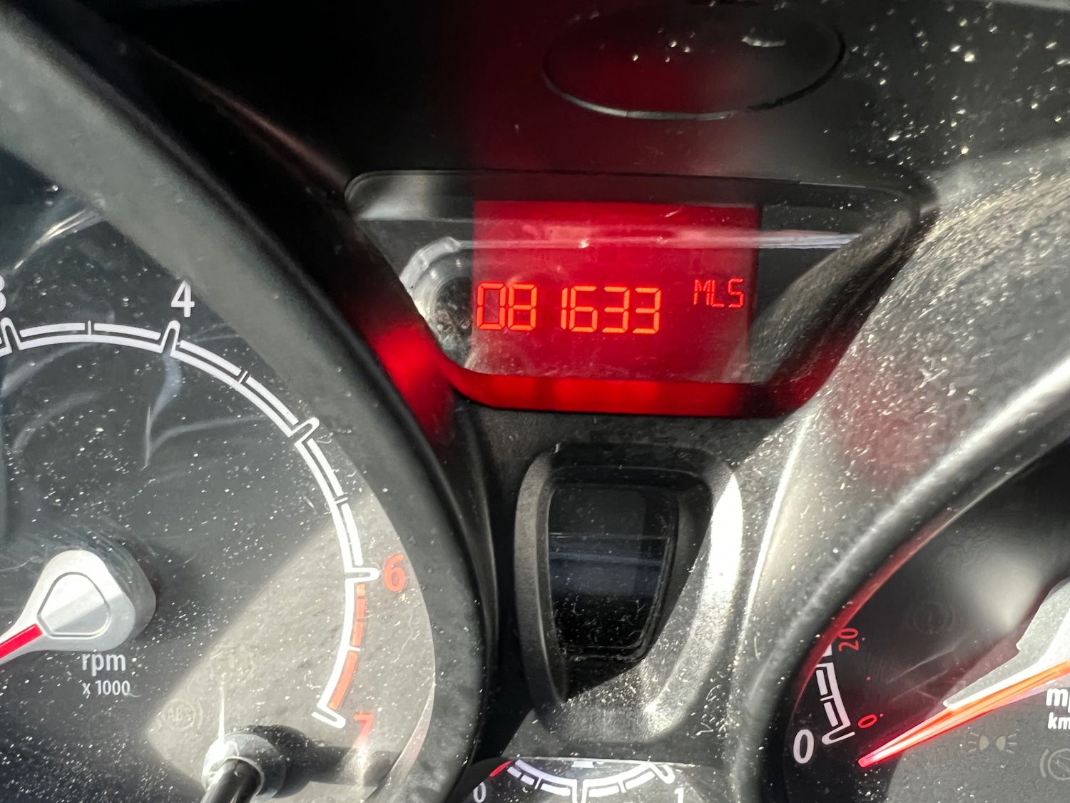 Used Ford Fiesta 2012 for sale - 76940475: Photo 24