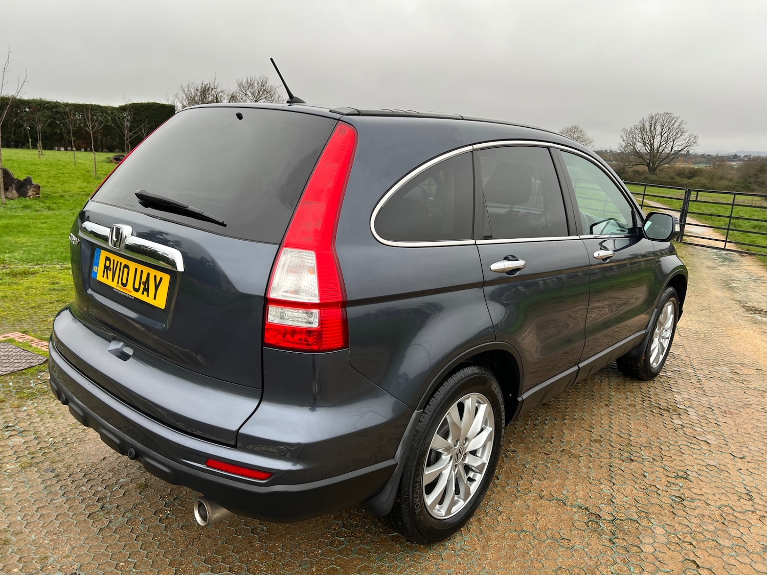 Used Honda CR-V 2010 for sale - 76979932: Photo 16