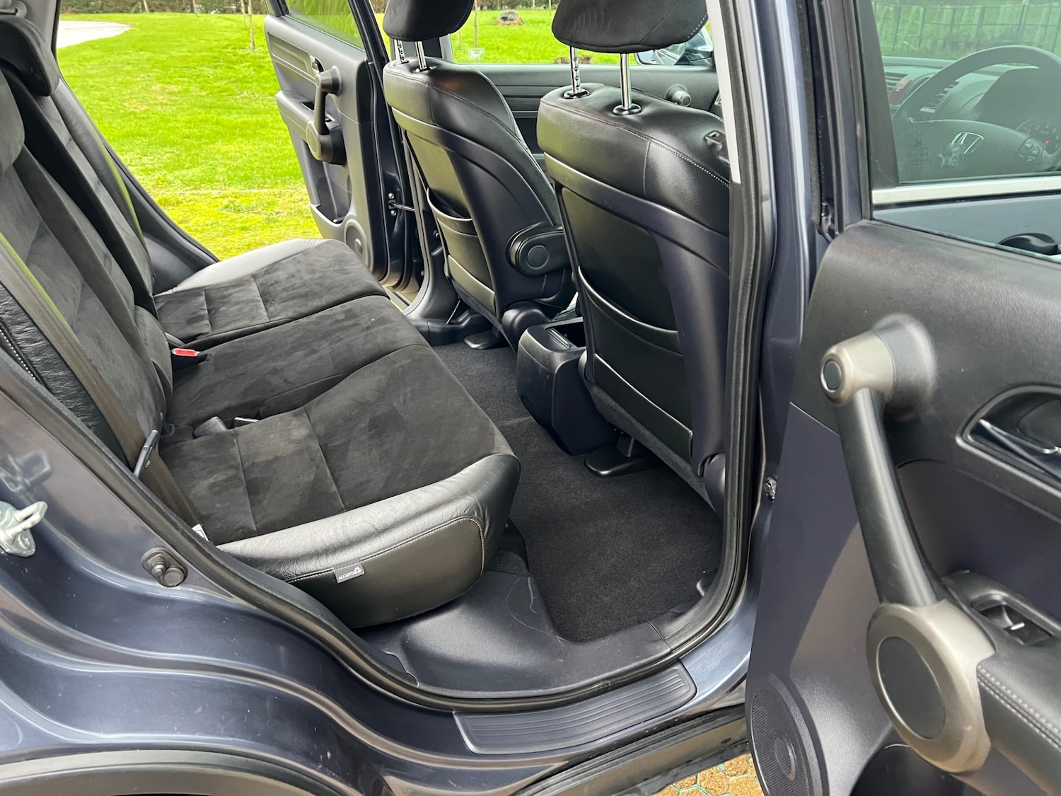 Used Honda CR-V 2010 for sale - 76979932: Photo 21