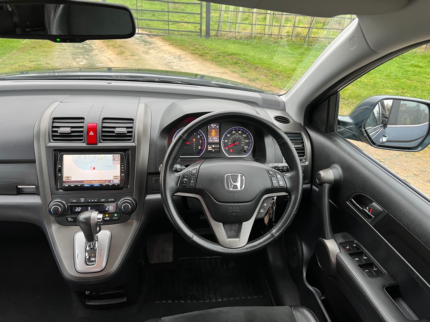 Used Honda CR-V 2010 for sale - 76979932: Photo 22