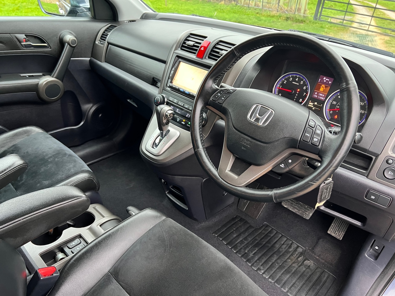 Used Honda CR-V 2010 for sale - 76979932: Photo 30