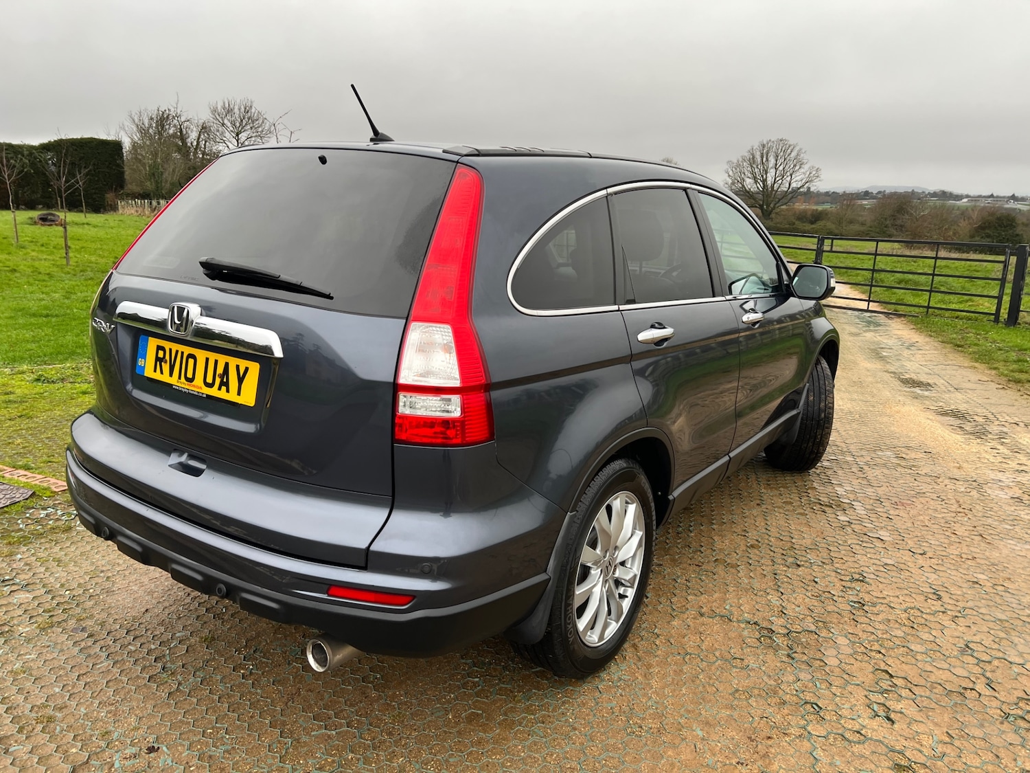 Used Honda CR-V 2010 for sale - 76979932: Photo 8