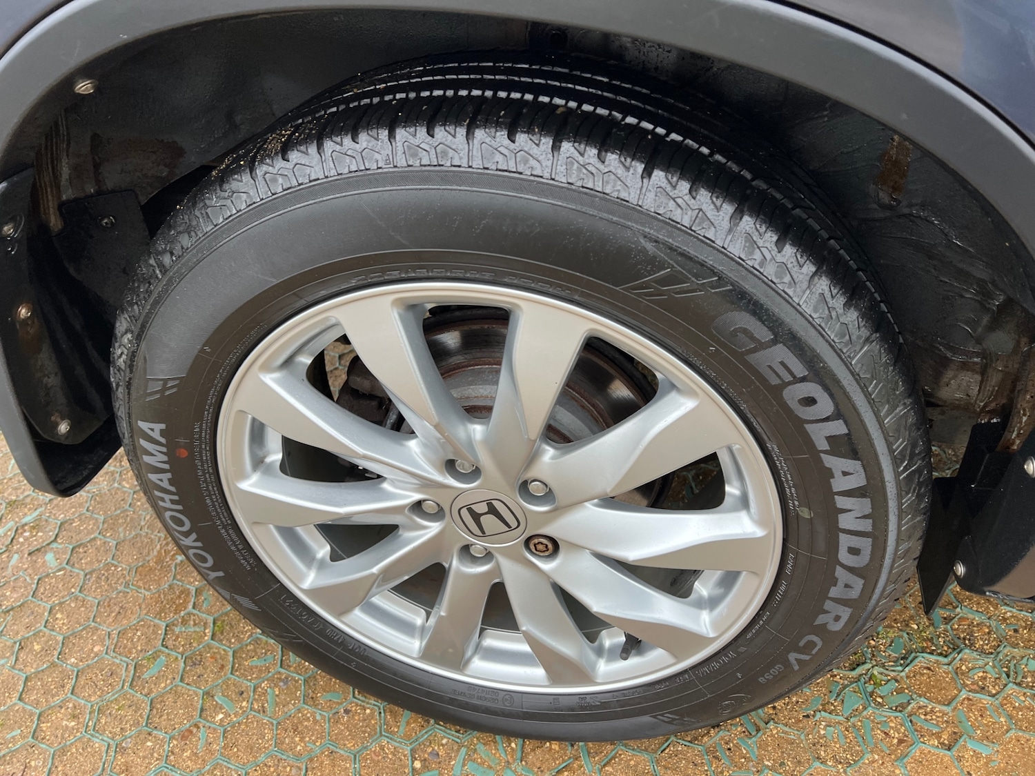 Used Honda CR-V 2010 for sale - 76979932: Photo 9