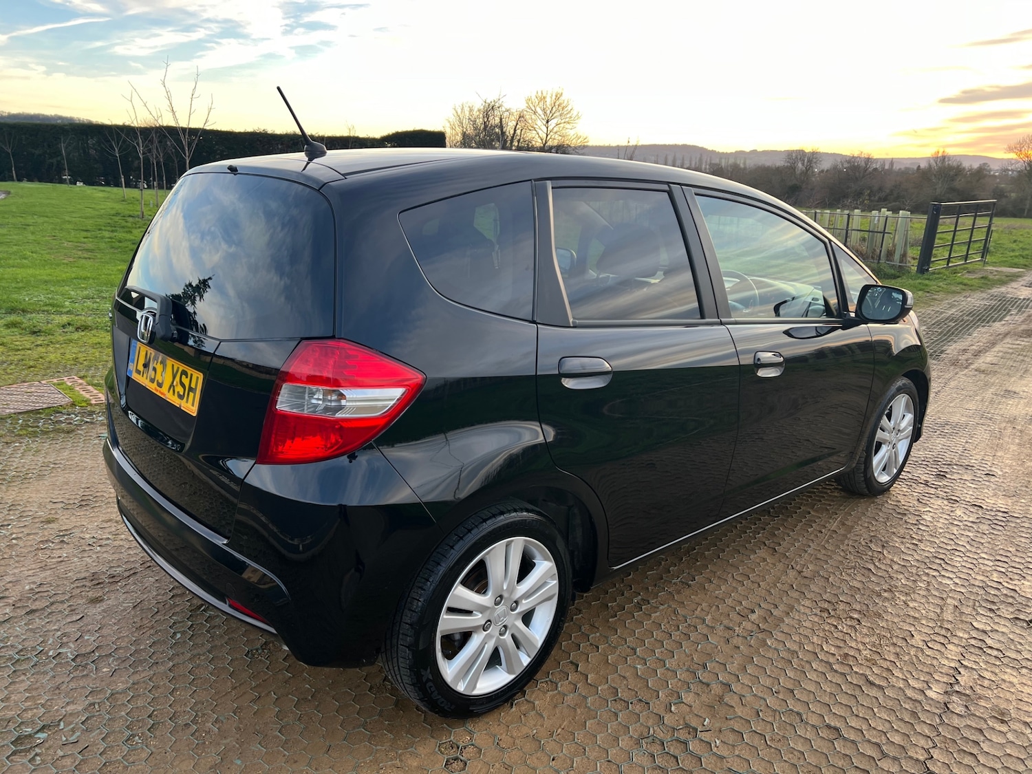 Used Honda Jazz 2013 for sale - 76935410: Photo 14