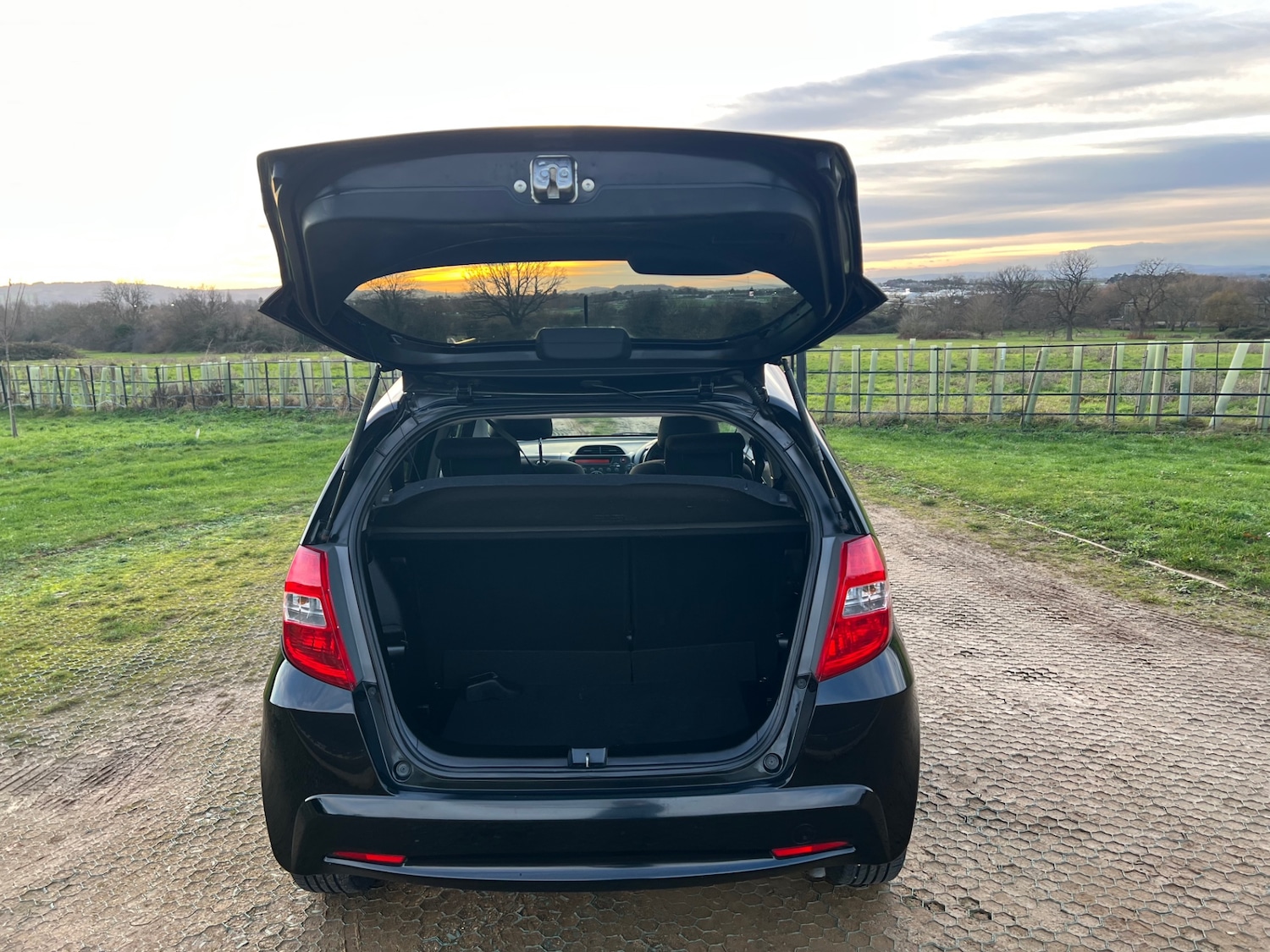 Used Honda Jazz 2013 for sale - 76935410: Photo 17