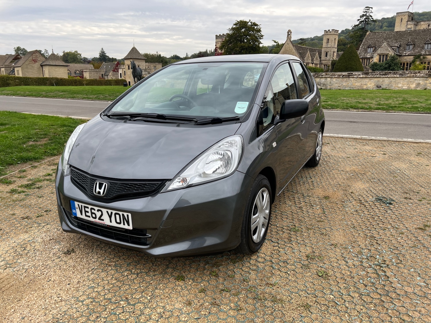 Used Honda Jazz 2012 for sale - 76174387: Photo 10