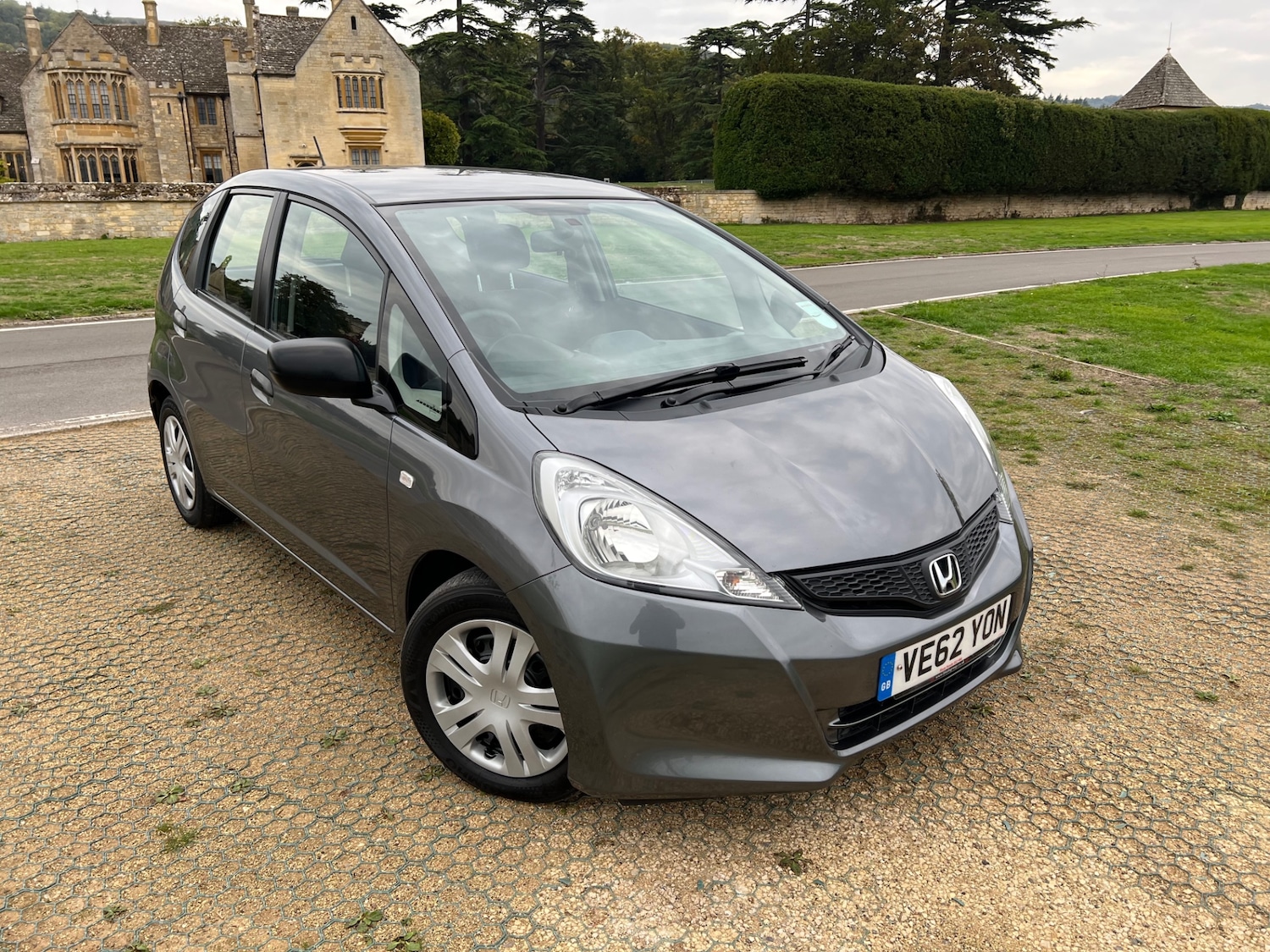 Used Honda Jazz 2012 for sale - 76174387: Photo 2