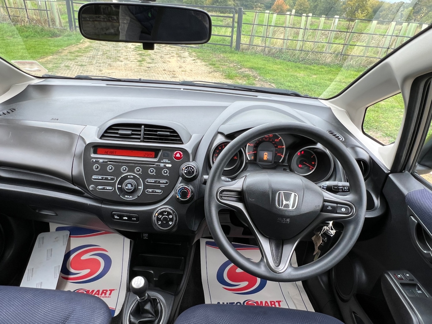 Used Honda Jazz 2012 for sale - 76174387: Photo 23
