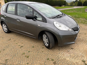 Used Honda Jazz 2012 for sale - 76174387: Photo 3