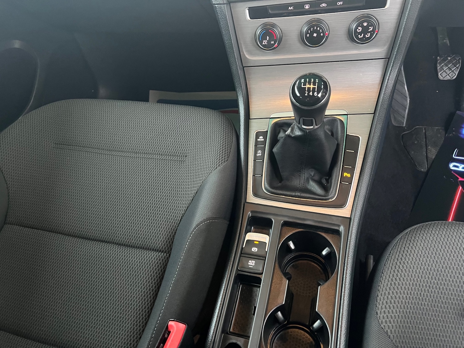 Used Volkswagen Golf 2015 for sale - 77314164: Photo 28