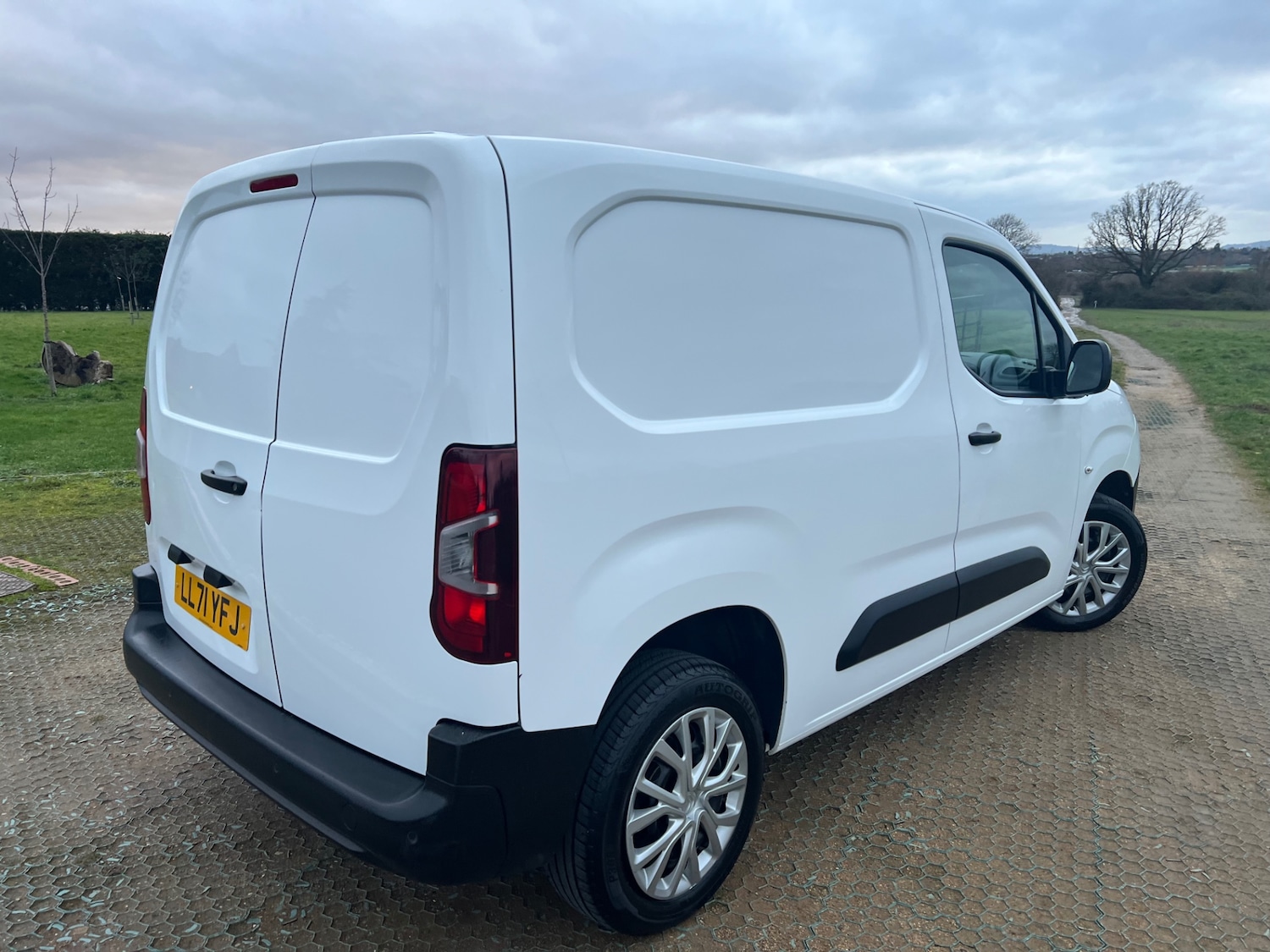 Used Citroen Berlingo 2021 for sale - 77314157: Photo 4