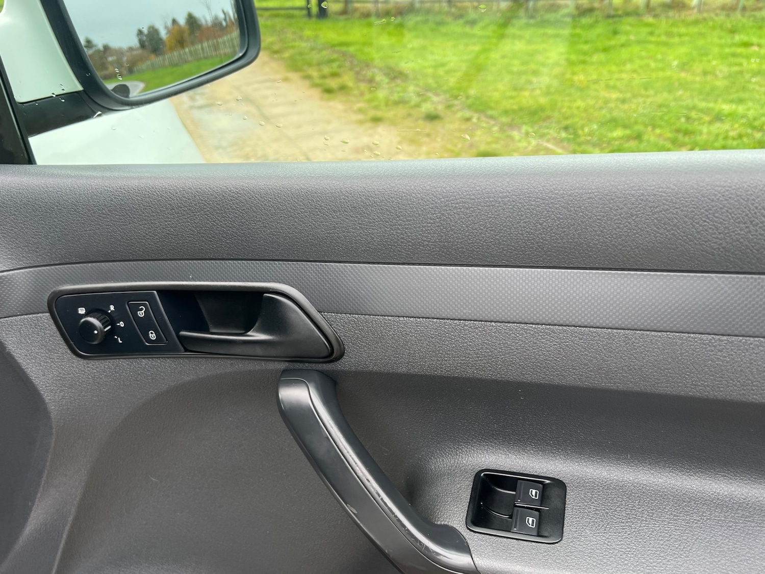 Used Volkswagen Caddy 2010 for sale - 76848865: Photo 17