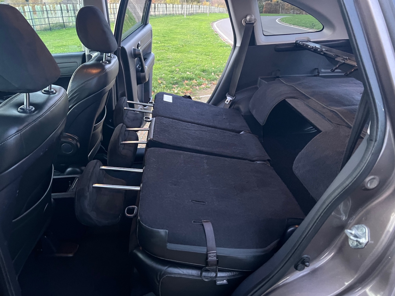 Used Honda CR-V 2010 for sale - 76440058: Photo 19