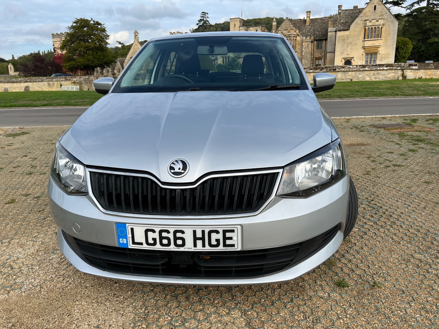 Used Skoda Fabia 2016 for sale - 76174375: Photo 2