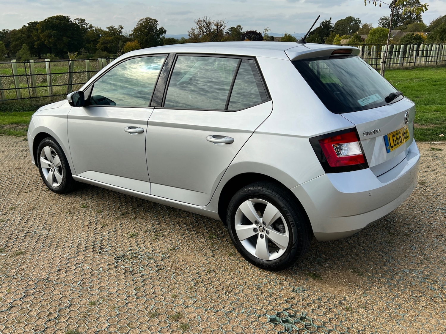 Used Skoda Fabia 2016 for sale - 76174375: Photo 9