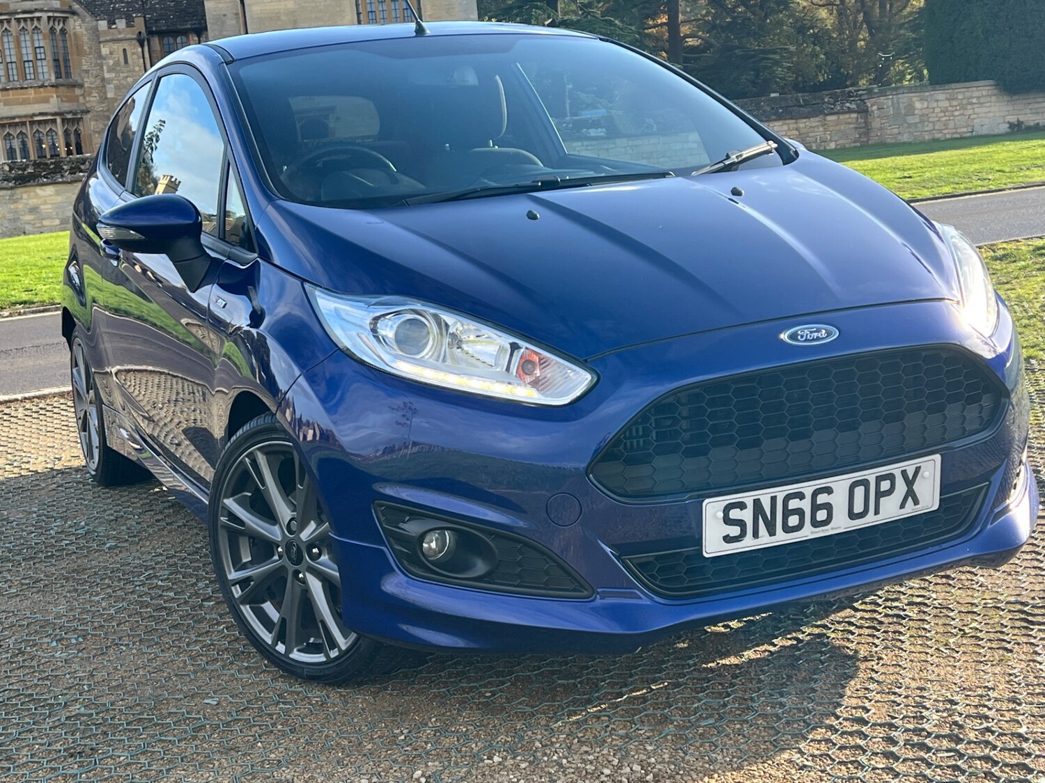 Used Ford Fiesta 2016 for sale - 76444407: Photo 11