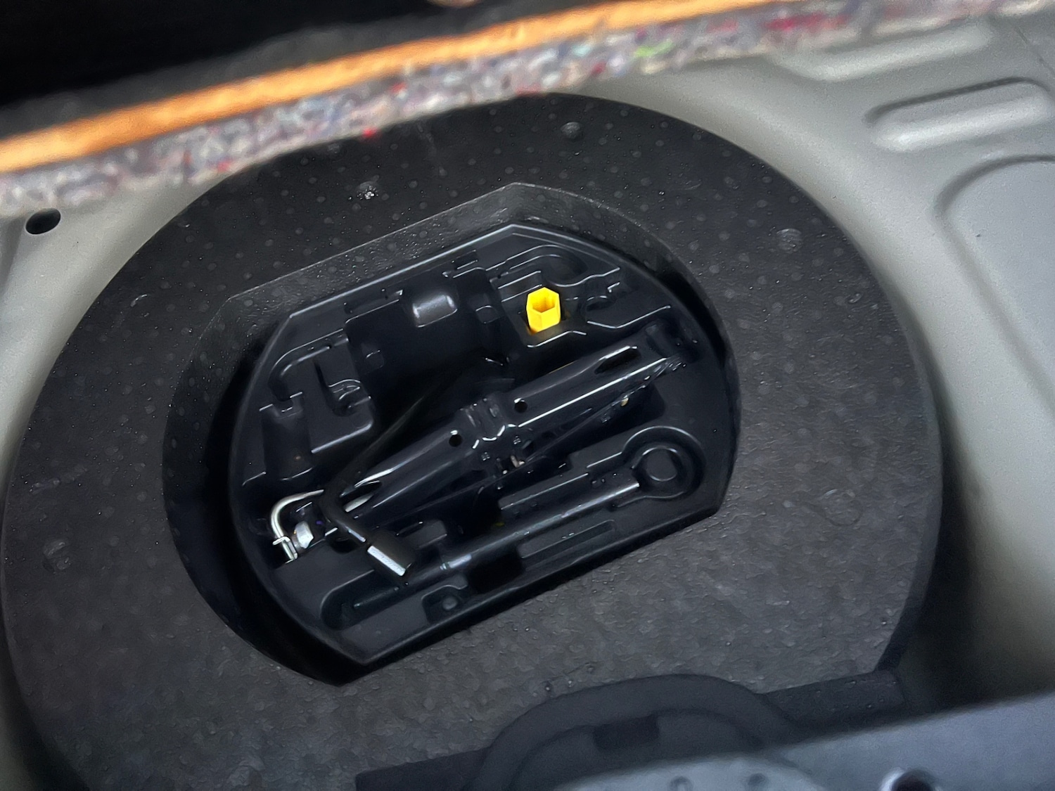 Used Citroen C3 Picasso 2011 for sale - 76627042: Photo 16