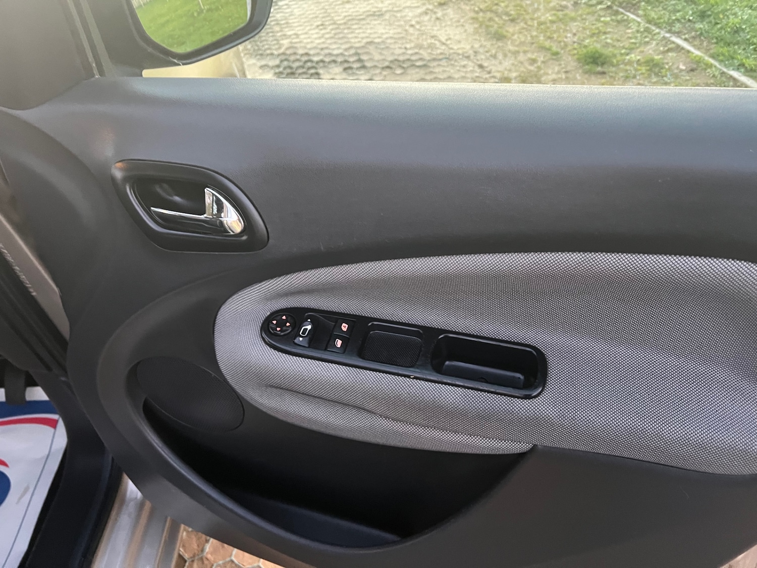 Used Citroen C3 Picasso 2011 for sale - 76627042: Photo 21