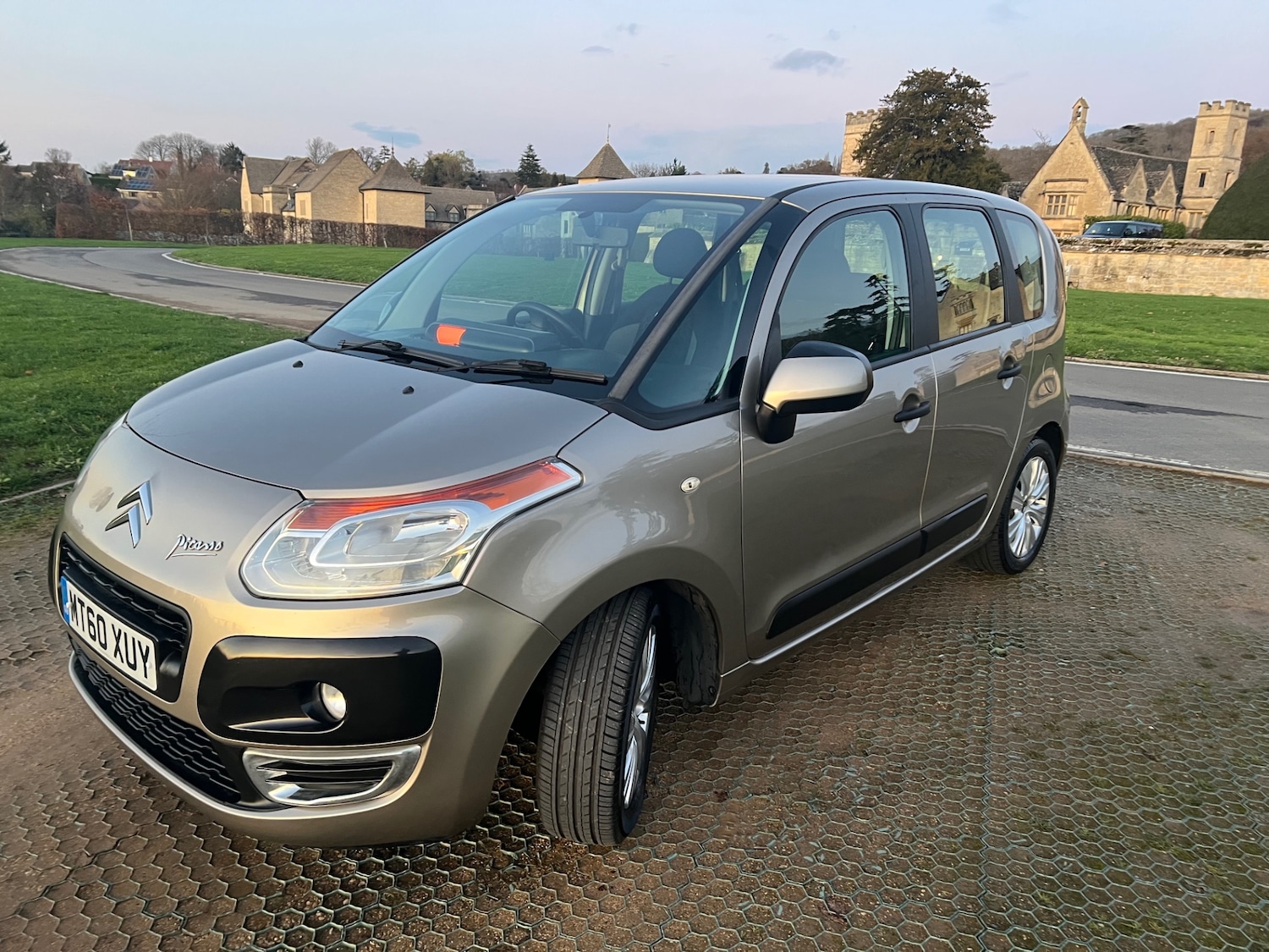 Used Citroen C3 Picasso 2011 for sale - 76627042: Photo 31