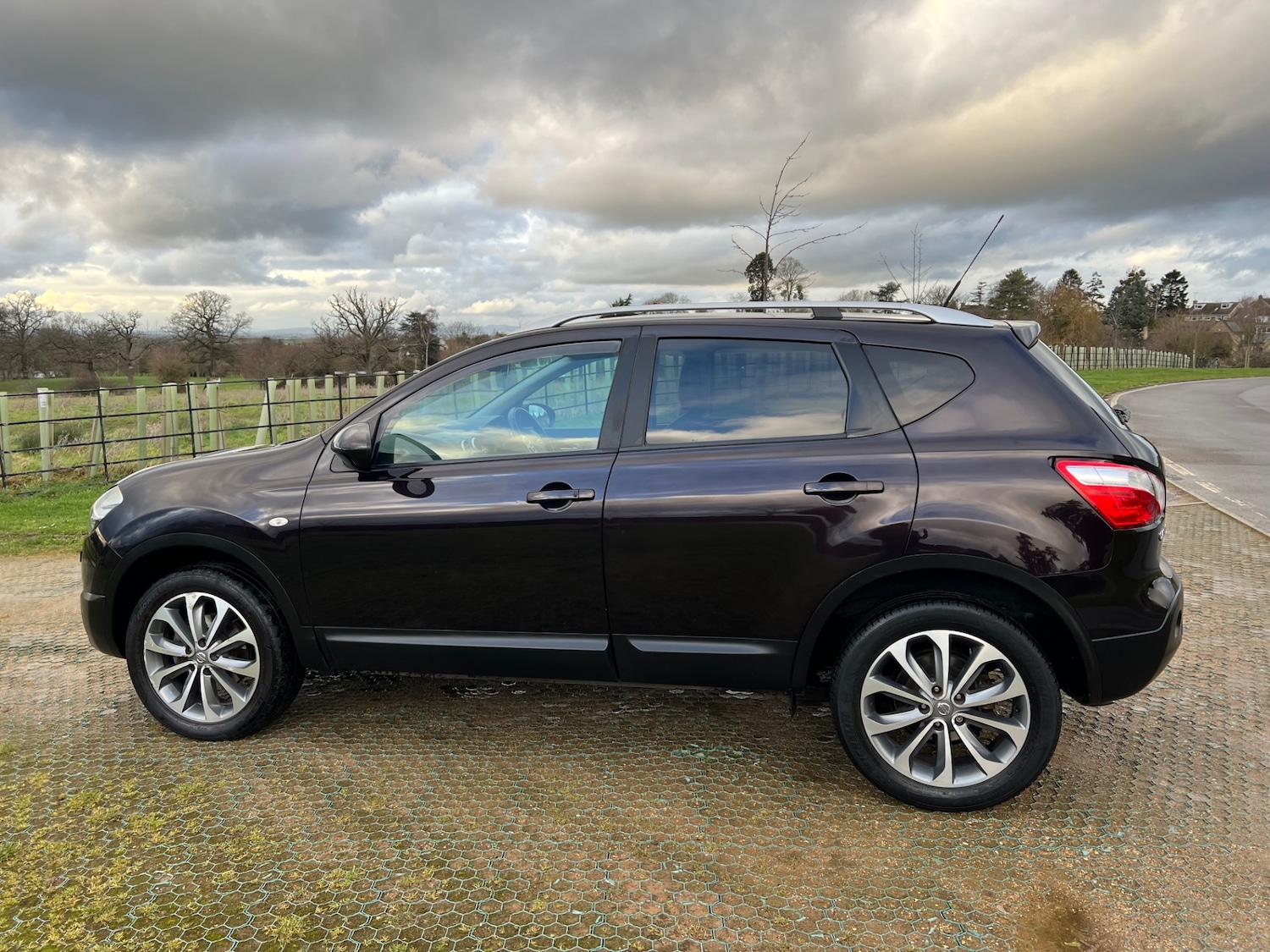 Used Nissan Qashqai 2010 for sale - 77423615: Photo 11