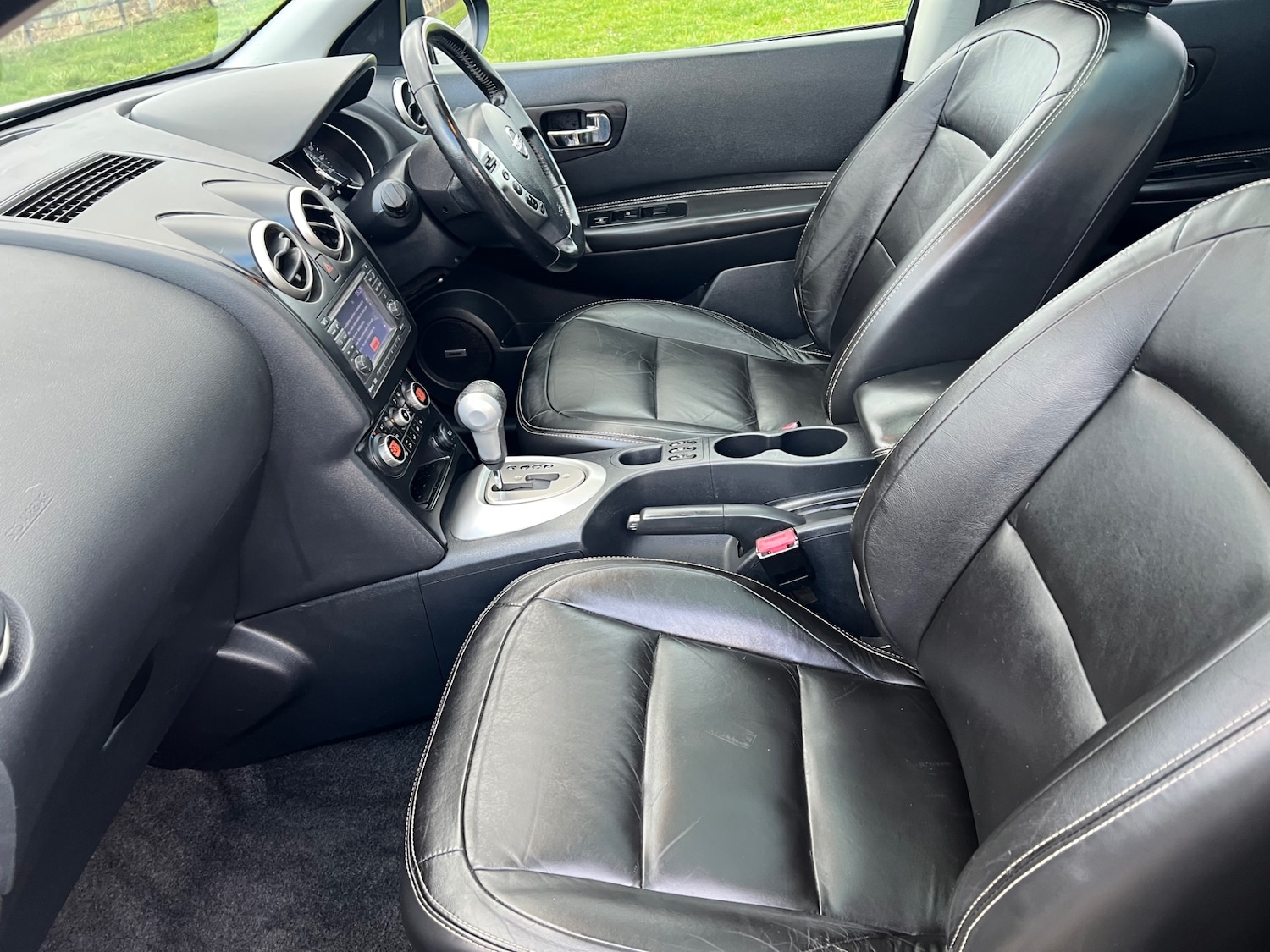 Used Nissan Qashqai 2010 for sale - 77423615: Photo 13