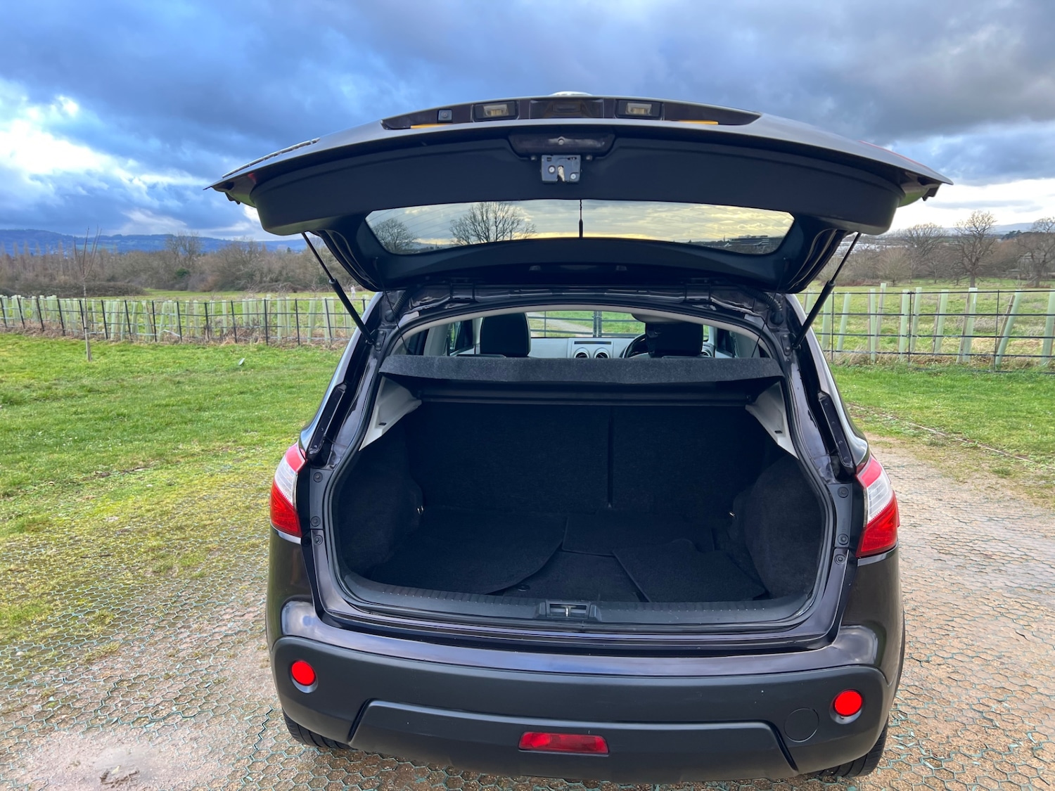 Used Nissan Qashqai 2010 for sale - 77423615: Photo 16