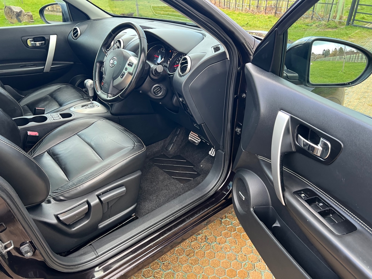 Used Nissan Qashqai 2010 for sale - 77423615: Photo 20