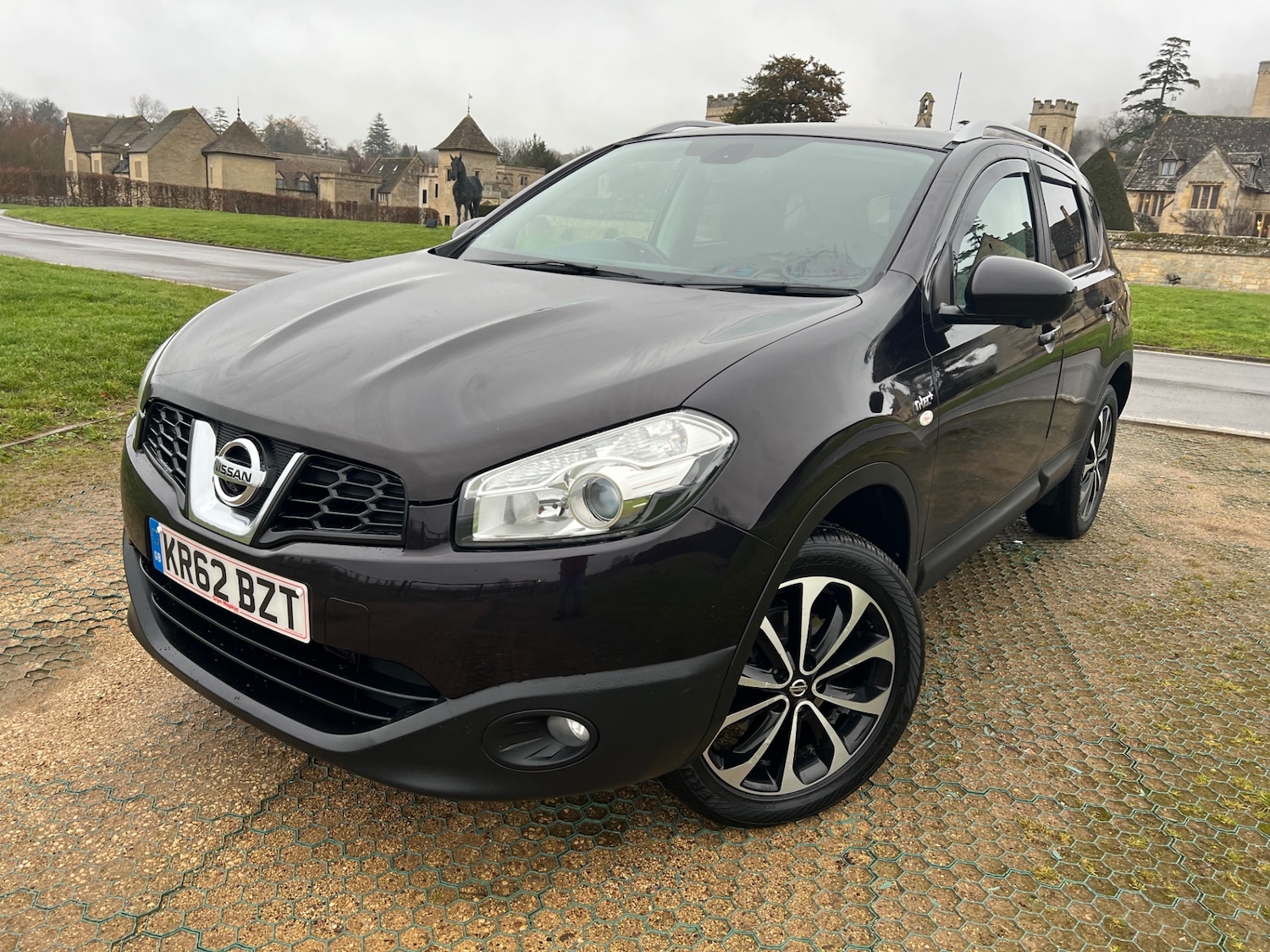 Used Nissan Qashqai 2013 for sale - 77241986: Photo 2